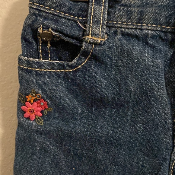 Y2K Oshkosh flare jeans - Picture 4 of 9